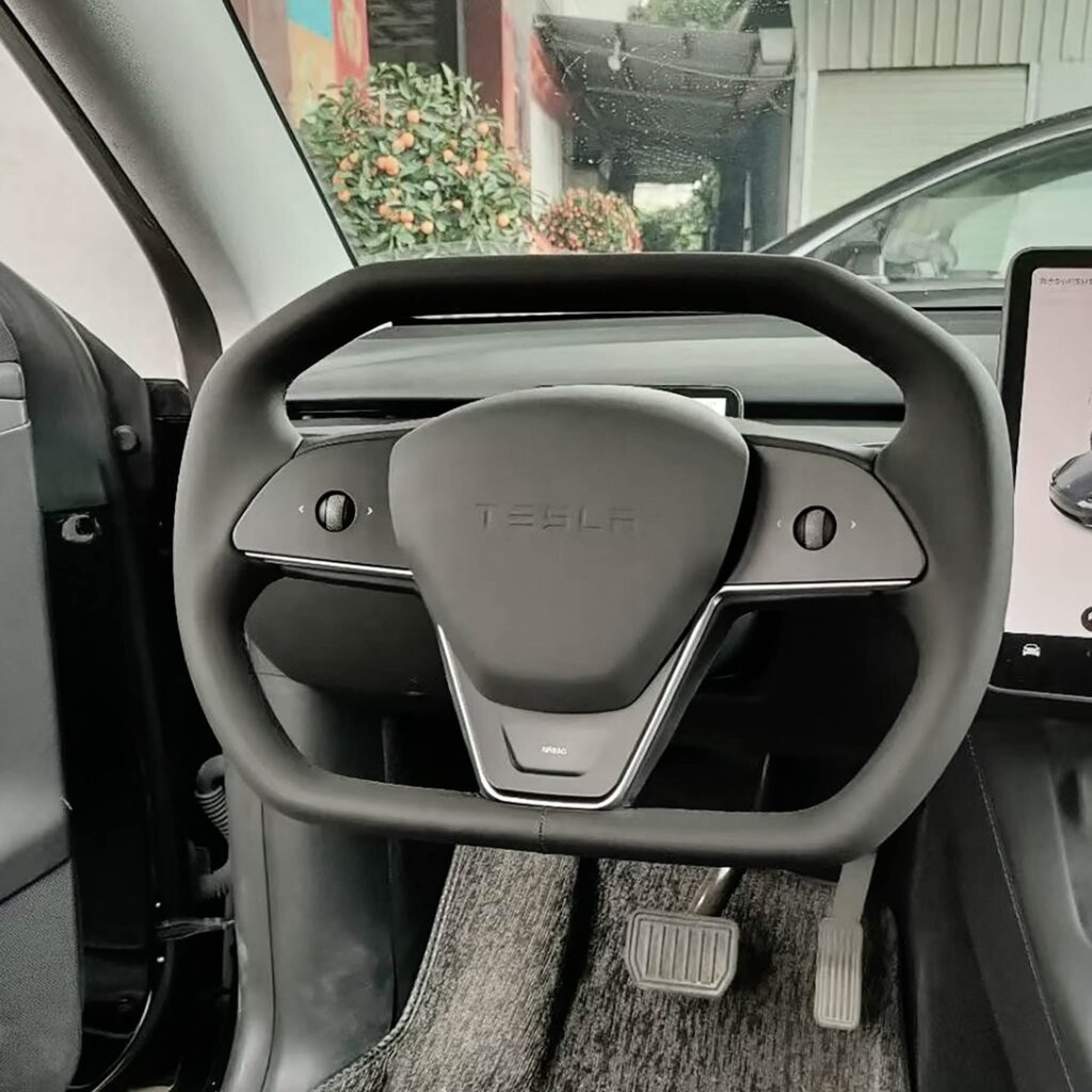 Cybertruck-Style Steering Wheel Upgrade for Tesla Model 3 & Model Y – Nappa Leather, Heated, OEM Fit