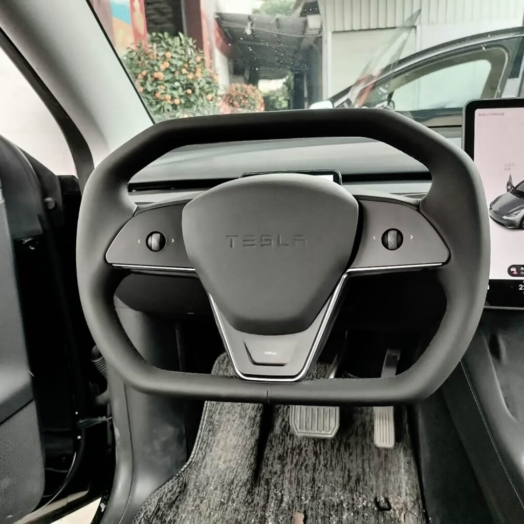 Cybertruck-Style Steering Wheel Upgrade for Tesla Model 3 & Model Y – Nappa Leather, Heated, OEM Fit